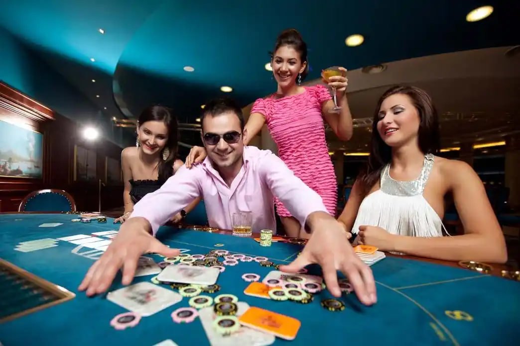 free bet লেপ্রেকন রিচেস ফিচার কার্ড